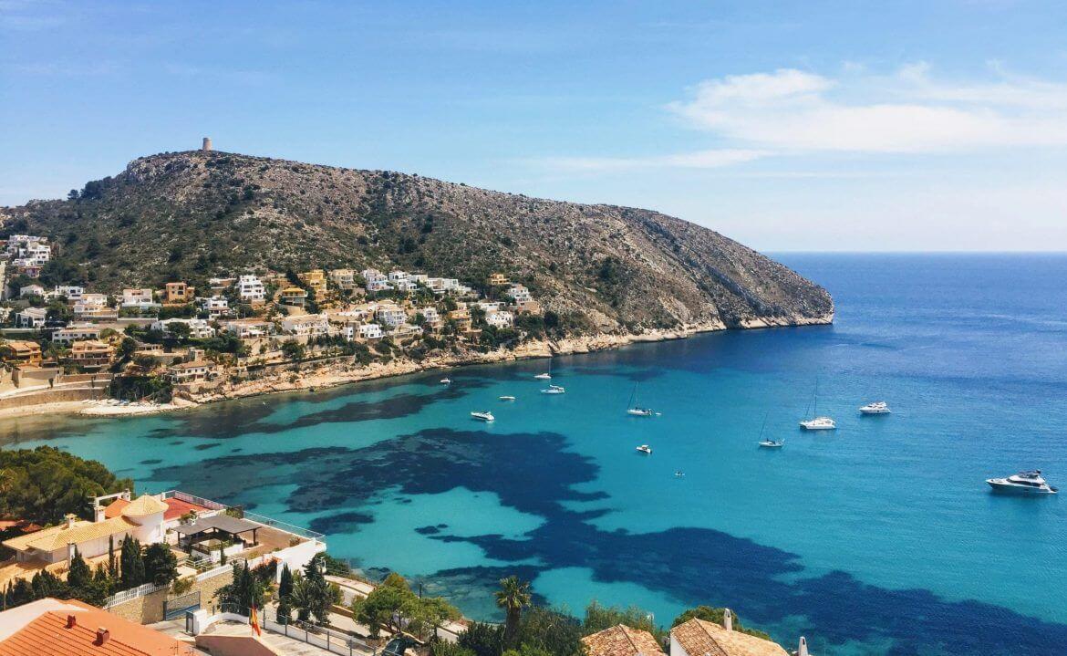 THE BEST BEACHES IN TEULADA MORAIRA
